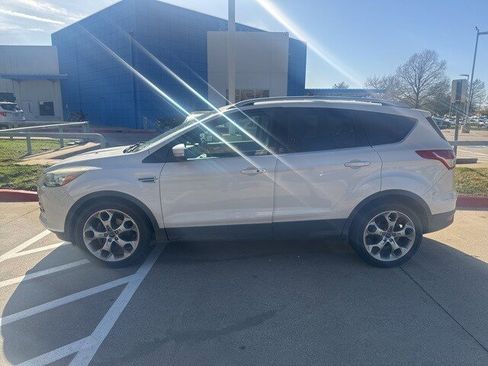 Used 2014 Ford Escape Titanium w/ Equipment Group 401A image 3