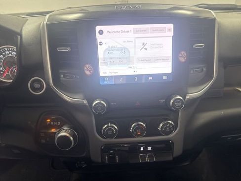 Used 2024 RAM 2500 Big Horn AWD/4WD image 14