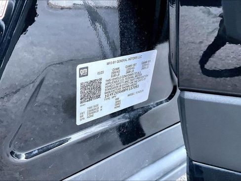 Used 2023 Cadillac XT4 Sport image 14