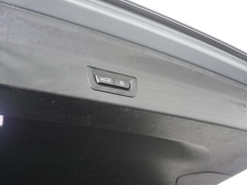 Used 2024 BMW X3 xDrive30i image 18