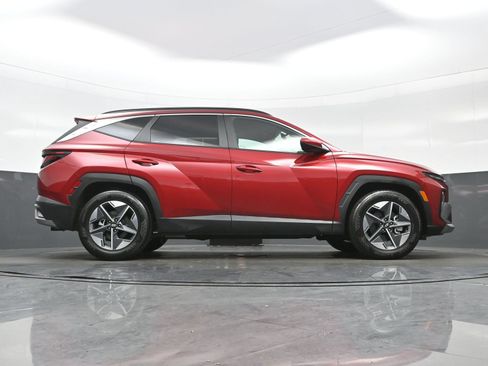 Certified 2025 Hyundai Tucson SEL FWD image 31
