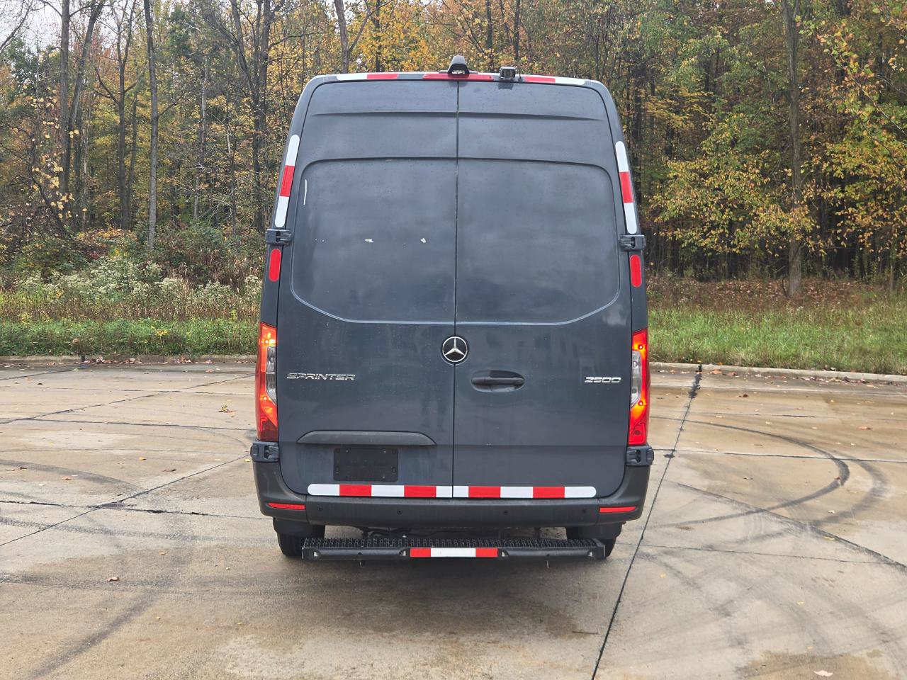 Used 2019 Mercedes-Benz Sprinter 170 image 4
