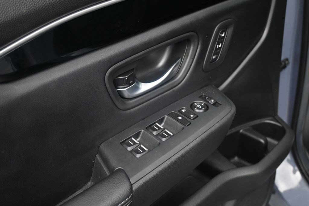 Used 2025 Honda Pilot Touring image 20
