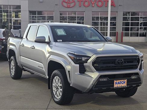 Used 2024 Toyota Tacoma SR5 image 1