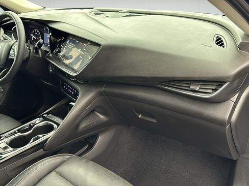 Used 2023 Buick Envision Essence FWD image 24