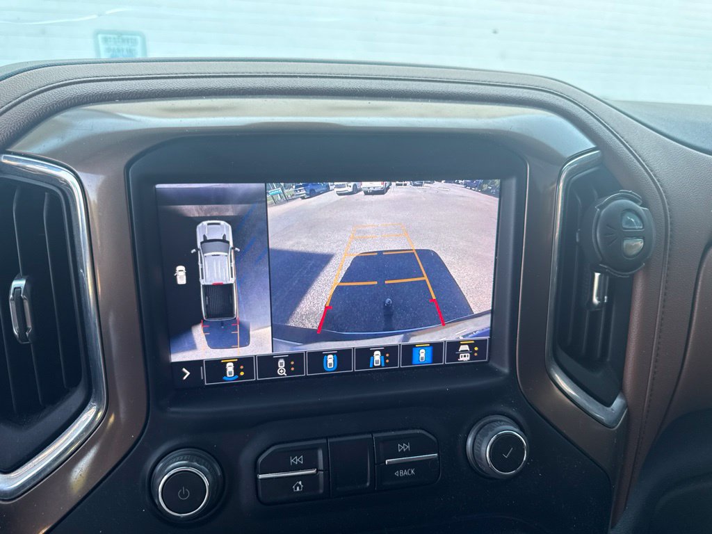 Used 2022 Chevrolet Silverado 2500 High Country w/ Safety Package II AWD/4WD image 13