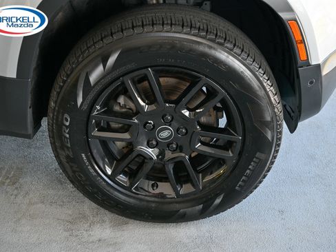 Used 2023 Land Rover Defender 110 S AWD/4WD image 38