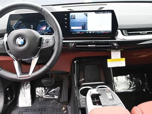 New 2026 BMW X1 xDrive28i w/ Technology Package AWD/4WD image 14