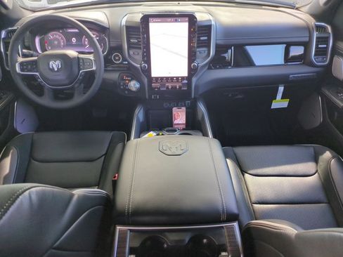 New 2026 RAM 1500 Laramie AWD/4WD image 15