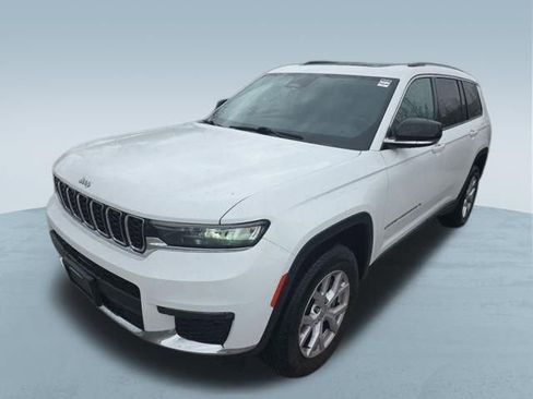 Used 2022 Jeep Grand Cherokee L Limited image 2