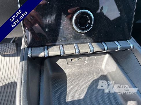 Used 2026 GMC Terrain Elevation w/ Elevation Premium Package image 22