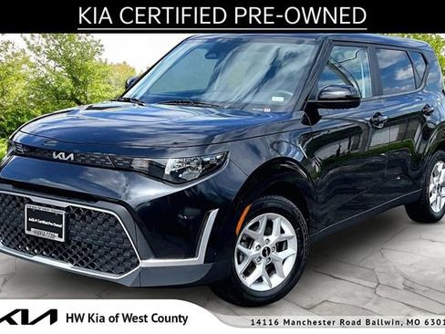 Certified 2023 Kia Soul LX w/ LX Technology Package FWD image 1