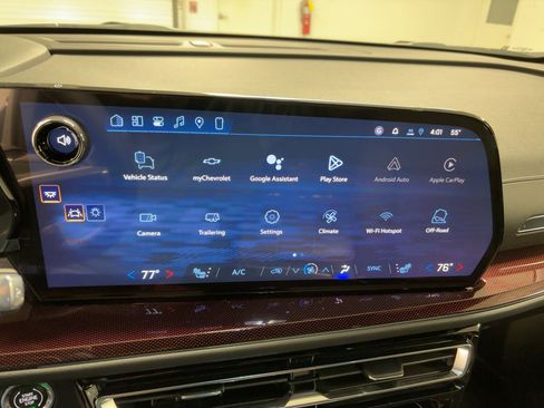 New 2026 Chevrolet Traverse Z71 w/ Driver Confidence Package image 23