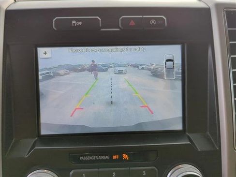 Used 2018 Ford F150 Lariat w/ Equipment Group 502A Luxury image 18