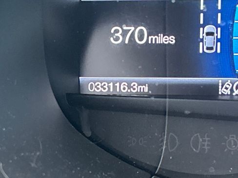 Certified 2022 Ford Edge Titanium w/ Class II Trailer Tow Package image 23