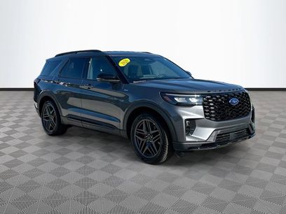 Used 2026 Ford Explorer ST-Line w/ ST-Line Street Pack