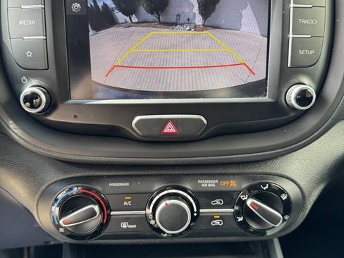 Used 2023 Kia Soul LX w/ Option Group 015 image 18