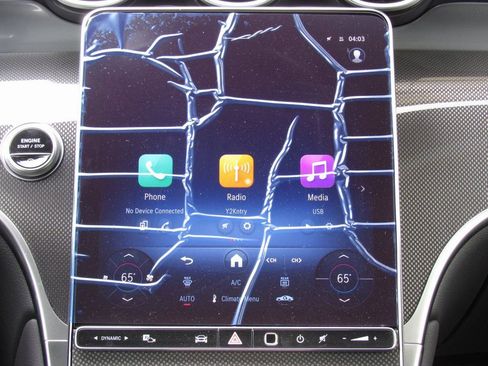 New 2025 Mercedes-Benz GLC 300 4MATIC image 31