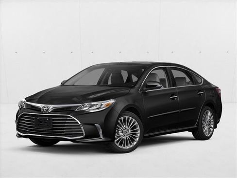 Used 2016 Toyota Avalon Limited image 1