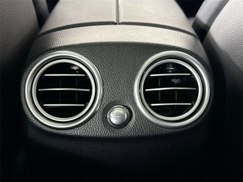 Used 2021 Mercedes-Benz GLC 300 image 47