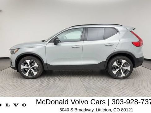 Certified 2026 Volvo XC40 B5 Plus w/ Protection Package Premier AWD/4WD image 5