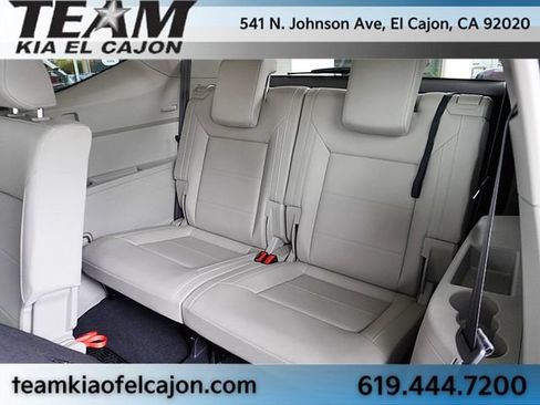 Used 2023 Volkswagen Atlas SE w/ Panoramic Sunroof Package FWD image 21