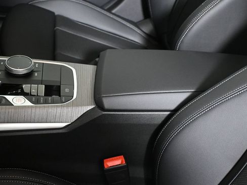 New 2026 BMW 330i xDrive Sedan w/ Convenience Package image 26