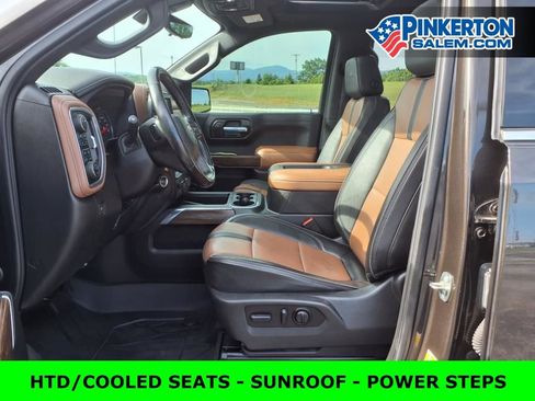 Used 2022 Chevrolet Silverado 1500 High Country w/ Technology Package image 12