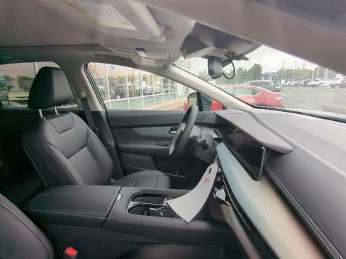 New 2025 Nissan Murano SL image 11