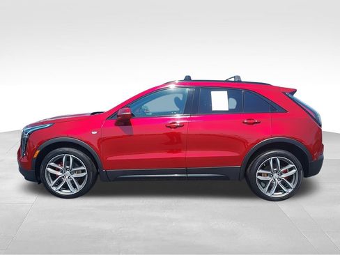 Used 2021 Cadillac XT4 Sport w/ Sun And Sound Package AWD/4WD image 5