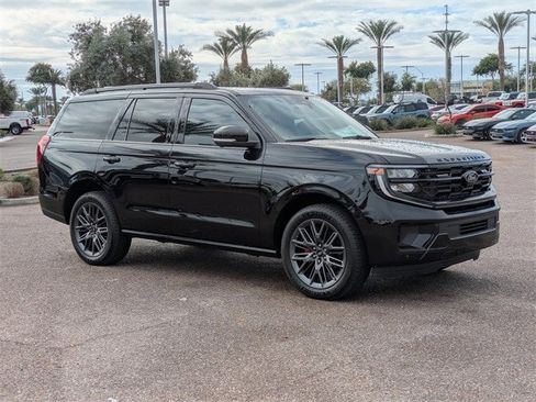 New 2025 Ford Expedition Max Platinum w/ Stealth Performance Package image 32