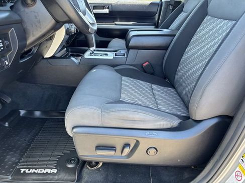 Used 2020 Toyota Tundra SR5 w/ TRD Off-Road Package AWD/4WD image 19