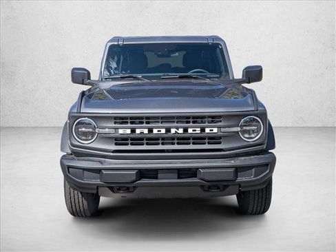 New 2025 Ford Bronco 4-Door image 5