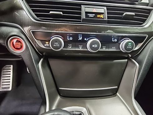 Used 2019 Honda Accord Sport image 17