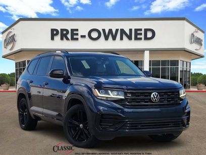 Used 2023 Volkswagen Atlas SEL R-Line