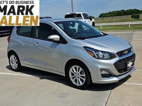 Used 2021 Chevrolet Spark LT FWD image 2