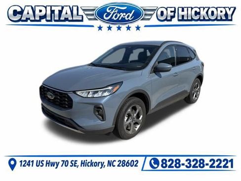 Used 2025 Ford Escape ST-Line Select AWD/4WD image 1