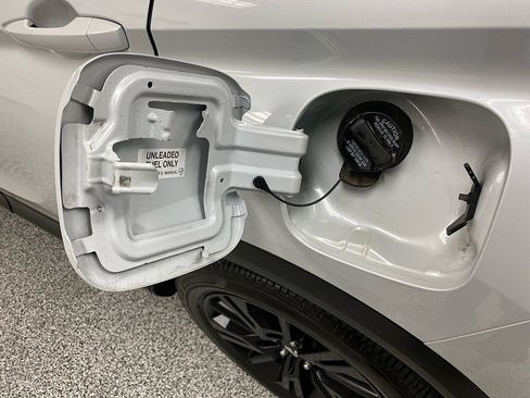 Used 2024 Mitsubishi Eclipse Cross LE image 13