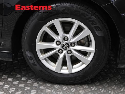 Used 2025 Toyota Camry LE FWD image 31
