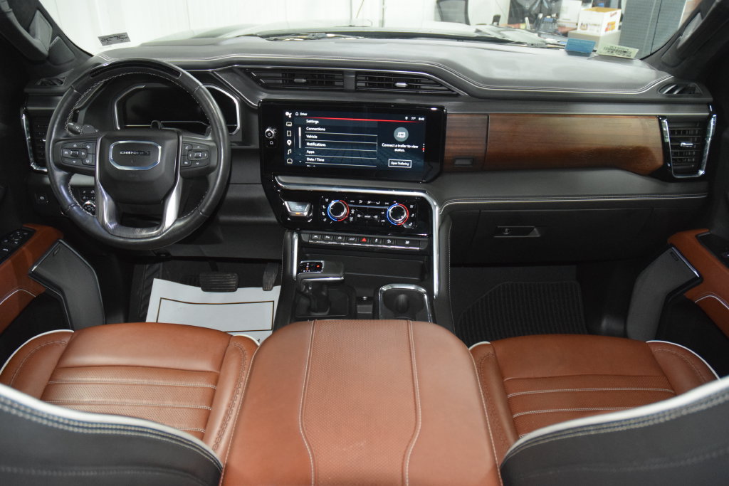 Used 2024 GMC Sierra 1500 Denali Ultimate AWD/4WD image 33