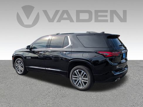 Used 2023 Chevrolet Traverse High Country image 31