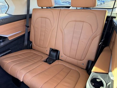 Used 2022 BMW X7 xDrive40i image 28