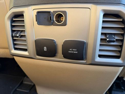 Used 2017 Ford F250 Lariat w/ Lariat Value Package image 16