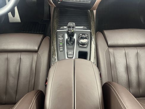 Used 2016 BMW X5 xDrive50i image 16