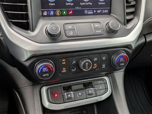 Used 2021 GMC Acadia SLT w/ Trailering Package image 24