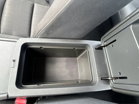 Used 2022 Nissan Altima 2.5 SV image 33