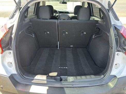 Used 2020 Nissan Kicks S FWD image 14