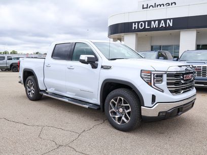 New 2026 GMC Sierra 1500 SLT w/ SLT Premium Plus Package
