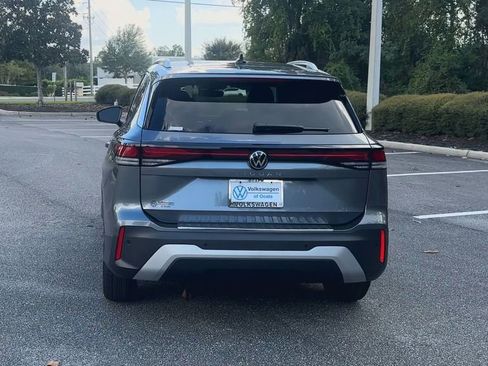 New 2025 Volkswagen Tiguan S image 7