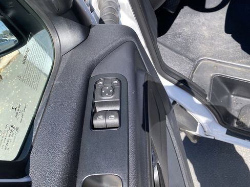 Used 2021 Mercedes-Benz Sprinter 4500 image 10